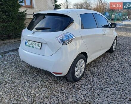 Белый Рено Зое, объемом двигателя 0 л и пробегом 64 тыс. км за 9200 $, фото 1 на Automoto.ua