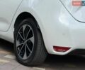 Білий Рено Зое, об'ємом двигуна 0 л та пробігом 107 тис. км за 10799 $, фото 63 на Automoto.ua