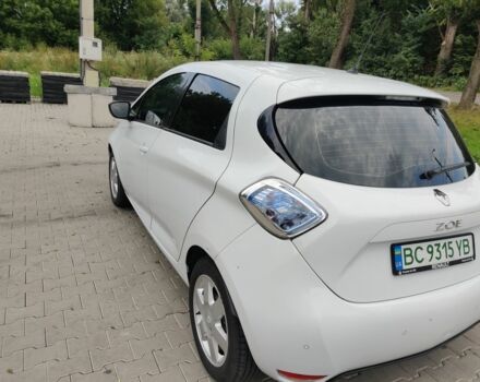 Білий Рено Зое, об'ємом двигуна 0 л та пробігом 190 тис. км за 8500 $, фото 16 на Automoto.ua