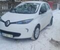 Белый Рено Зое, объемом двигателя 0 л и пробегом 22 тыс. км за 9000 $, фото 1 на Automoto.ua