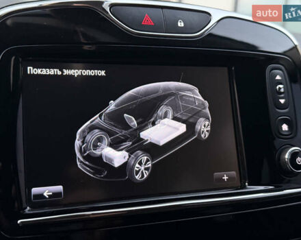Білий Рено Зое, об'ємом двигуна 0 л та пробігом 80 тис. км за 9500 $, фото 45 на Automoto.ua