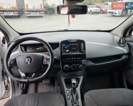 Рено Зое 2018 в Броварах на Automoto.ua Белый Рено Зое, объемом двигателя 0 л и пробегом 135 тыс. км за 9450 $, фото 8 на Automoto.ua
