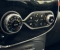 Белый Рено Зое, объемом двигателя 0 л и пробегом 157 тыс. км за 8700 $, фото 12 на Automoto.ua