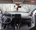 Белый Рено Зое, объемом двигателя 0 л и пробегом 145 тыс. км за 9100 $, фото 2 на Automoto.ua
