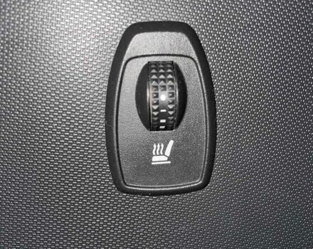 Білий Рено Зое, об'ємом двигуна 0 л та пробігом 83 тис. км за 8500 $, фото 7 на Automoto.ua