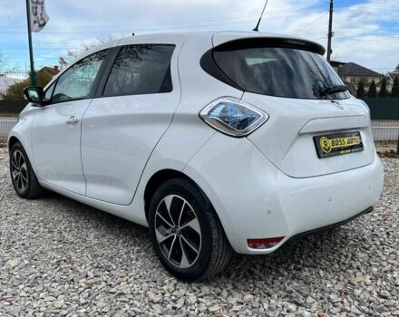 Белый Рено Зое, объемом двигателя 0 л и пробегом 140 тыс. км за 9300 $, фото 5 на Automoto.ua