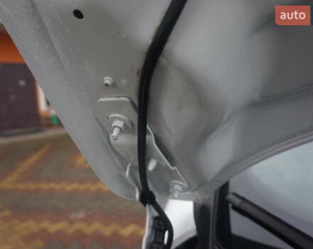 Білий Рено Зое, об'ємом двигуна 0 л та пробігом 37 тис. км за 10777 $, фото 61 на Automoto.ua