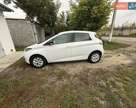 Білий Рено Зое, об'ємом двигуна 0 л та пробігом 86 тис. км за 9100 $, фото 2 на Automoto.ua