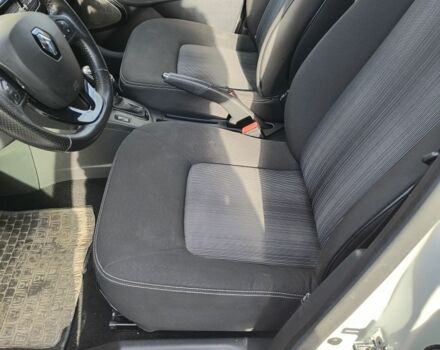 Белый Рено Зое, объемом двигателя 0 л и пробегом 42 тыс. км за 9500 $, фото 3 на Automoto.ua