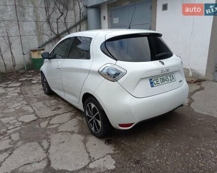 Белый Рено Зое, объемом двигателя 0 л и пробегом 145 тыс. км за 9100 $, фото 10 на Automoto.ua