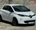 Белый Рено Зое, объемом двигателя 0 л и пробегом 120 тыс. км за 8300 $, фото 1 на Automoto.ua