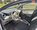 Білий Рено Зое, об'ємом двигуна 0 л та пробігом 87 тис. км за 8500 $, фото 9 на Automoto.ua