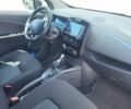 Белый Рено Зое, объемом двигателя 0 л и пробегом 107 тыс. км за 6965 $, фото 2 на Automoto.ua