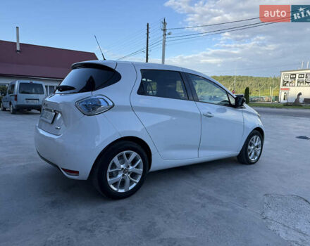 Белый Рено Зое, объемом двигателя 0 л и пробегом 51 тыс. км за 10800 $, фото 16 на Automoto.ua