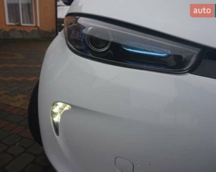 Білий Рено Зое, об'ємом двигуна 0 л та пробігом 37 тис. км за 10777 $, фото 24 на Automoto.ua