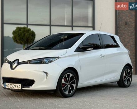 Білий Рено Зое, об'ємом двигуна 0 л та пробігом 80 тис. км за 9500 $, фото 18 на Automoto.ua