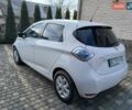 Белый Рено Зое, объемом двигателя 0 л и пробегом 64 тыс. км за 9200 $, фото 52 на Automoto.ua