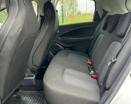 Белый Рено Зое, объемом двигателя 0 л и пробегом 109 тыс. км за 9499 $, фото 11 на Automoto.ua