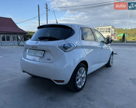 Белый Рено Зое, объемом двигателя 0 л и пробегом 51 тыс. км за 10800 $, фото 14 на Automoto.ua