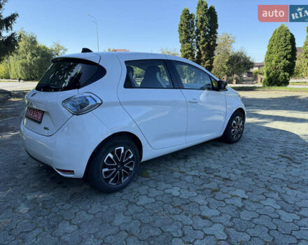Белый Рено Зое, объемом двигателя 0 л и пробегом 57 тыс. км за 9500 $, фото 3 на Automoto.ua