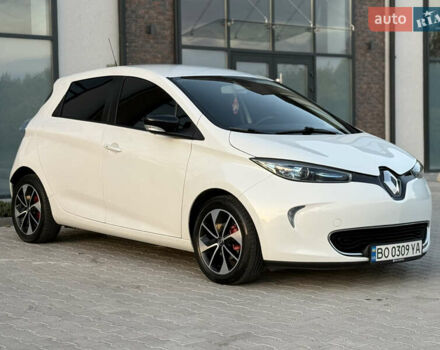 Білий Рено Зое, об'ємом двигуна 0 л та пробігом 80 тис. км за 9500 $, фото 2 на Automoto.ua