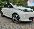 Белый Рено Зое, объемом двигателя 0 л и пробегом 119 тыс. км за 10200 $, фото 1 на Automoto.ua