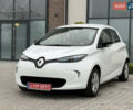 Белый Рено Зое, объемом двигателя 0 л и пробегом 127 тыс. км за 9200 $, фото 24 на Automoto.ua