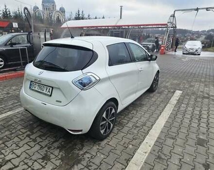 Білий Рено Зое, об'ємом двигуна 0 л та пробігом 79 тис. км за 9300 $, фото 3 на Automoto.ua