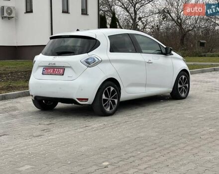 Білий Рено Зое, об'ємом двигуна 0 л та пробігом 116 тис. км за 8650 $, фото 8 на Automoto.ua