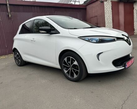 Белый Рено Зое, объемом двигателя 0 л и пробегом 91 тыс. км за 10600 $, фото 3 на Automoto.ua