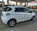 Белый Рено Зое, объемом двигателя 0 л и пробегом 68 тыс. км за 7800 $, фото 3 на Automoto.ua