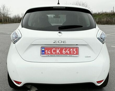 Белый Рено Зое, объемом двигателя 0 л и пробегом 37 тыс. км за 9600 $, фото 5 на Automoto.ua