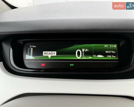 Білий Рено Зое, об'ємом двигуна 0 л та пробігом 86 тис. км за 9100 $, фото 16 на Automoto.ua