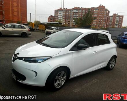 Белый Рено Зое, объемом двигателя 0 л и пробегом 102 тыс. км за 8500 $, фото 12 на Automoto.ua