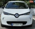 Белый Рено Зое, объемом двигателя 0 л и пробегом 120 тыс. км за 10500 $, фото 11 на Automoto.ua