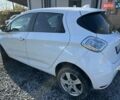 Белый Рено Зое, объемом двигателя 0 л и пробегом 105 тыс. км за 9100 $, фото 7 на Automoto.ua