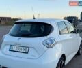 Белый Рено Зое, объемом двигателя 0 л и пробегом 118 тыс. км за 9200 $, фото 6 на Automoto.ua