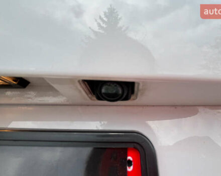 Белый Рено Зое, объемом двигателя 0 л и пробегом 140 тыс. км за 8900 $, фото 25 на Automoto.ua