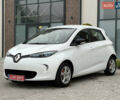 Белый Рено Зое, объемом двигателя 0 л и пробегом 127 тыс. км за 9200 $, фото 1 на Automoto.ua