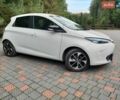 Белый Рено Зое, объемом двигателя 0 л и пробегом 119 тыс. км за 10200 $, фото 2 на Automoto.ua
