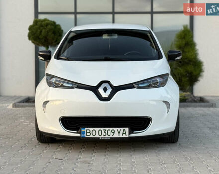 Білий Рено Зое, об'ємом двигуна 0 л та пробігом 80 тис. км за 9500 $, фото 1 на Automoto.ua