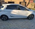 Белый Рено Зое, объемом двигателя 0 л и пробегом 176 тыс. км за 9300 $, фото 4 на Automoto.ua