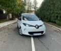 Белый Рено Зое, объемом двигателя 0 л и пробегом 73 тыс. км за 9650 $, фото 1 на Automoto.ua