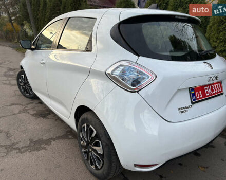 Белый Рено Зое, объемом двигателя 0 л и пробегом 65 тыс. км за 9200 $, фото 3 на Automoto.ua