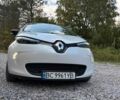 Белый Рено Зое, объемом двигателя 0 л и пробегом 94 тыс. км за 11200 $, фото 2 на Automoto.ua