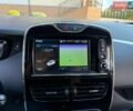 Білий Рено Зое, об'ємом двигуна 0 л та пробігом 108 тис. км за 10799 $, фото 112 на Automoto.ua