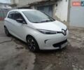 Белый Рено Зое, объемом двигателя 0 л и пробегом 145 тыс. км за 9100 $, фото 1 на Automoto.ua