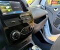 Белый Рено Зое, объемом двигателя 0 л и пробегом 95 тыс. км за 11299 $, фото 79 на Automoto.ua