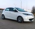 Белый Рено Зое, объемом двигателя 0 л и пробегом 176 тыс. км за 9000 $, фото 2 на Automoto.ua