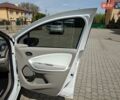 Белый Рено Зое, объемом двигателя 0 л и пробегом 100 тыс. км за 9444 $, фото 37 на Automoto.ua